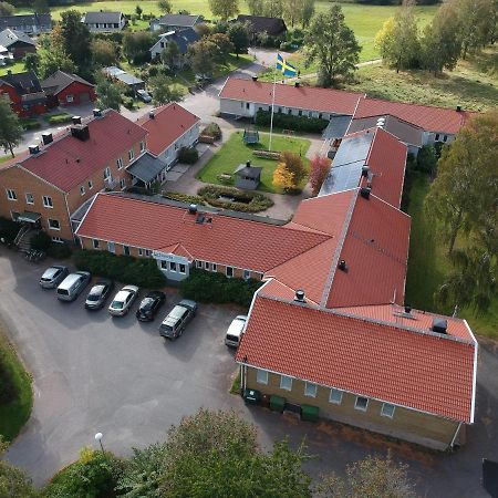 Bralanda Hotell Och Vandrarhem Extérieur photo