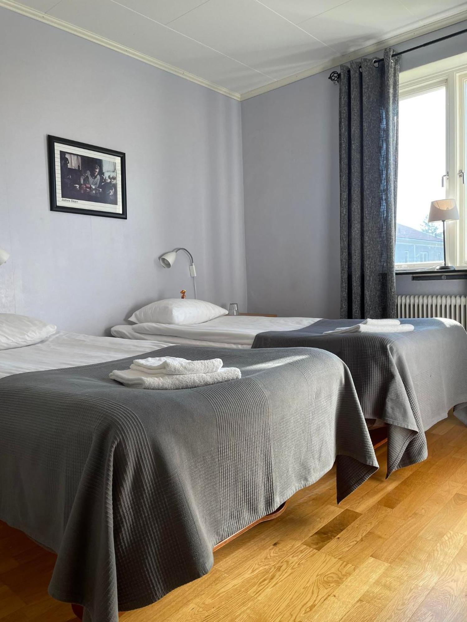 Bralanda Hotell Och Vandrarhem Extérieur photo