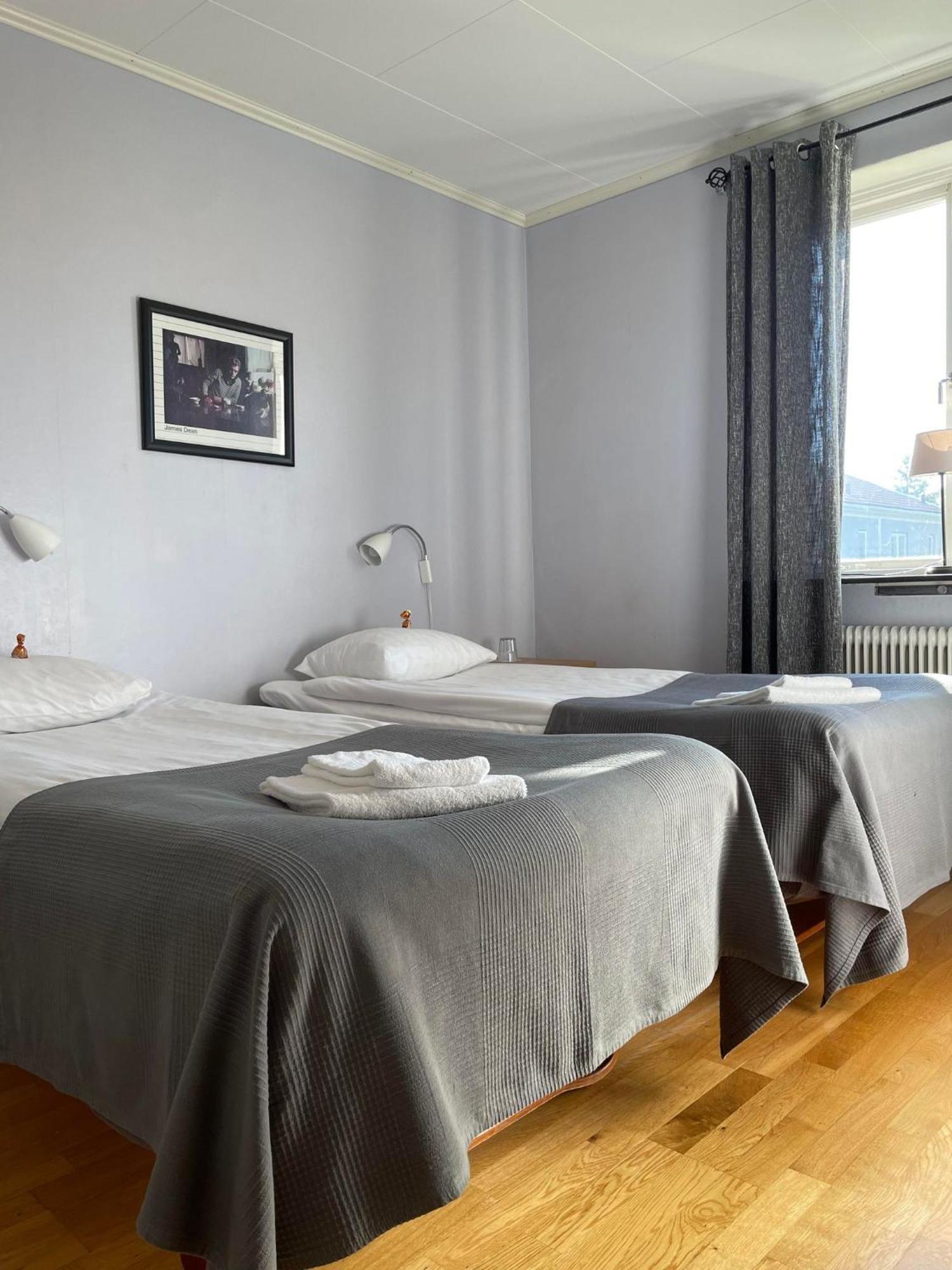 Bralanda Hotell Och Vandrarhem Extérieur photo