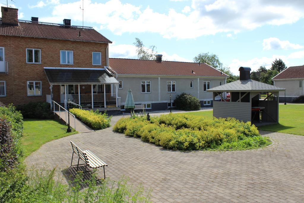 Bralanda Hotell Och Vandrarhem Extérieur photo