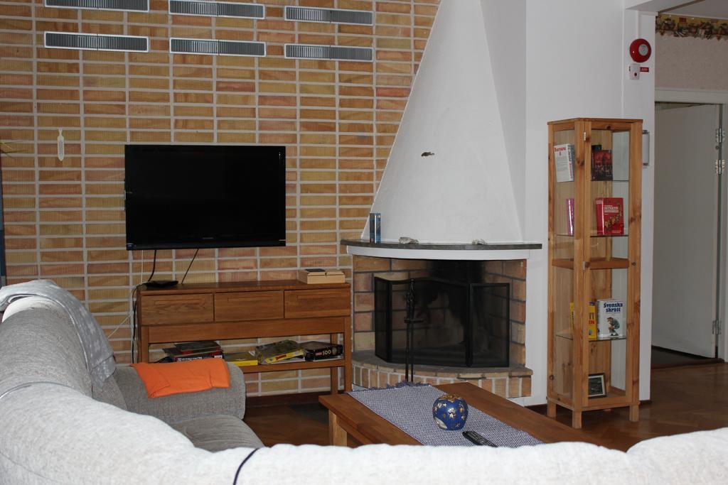 Bralanda Hotell Och Vandrarhem Extérieur photo